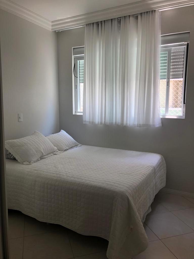 Apartamento Ravena - Praia Dos Ingleses Florianópolis Eksteriør billede