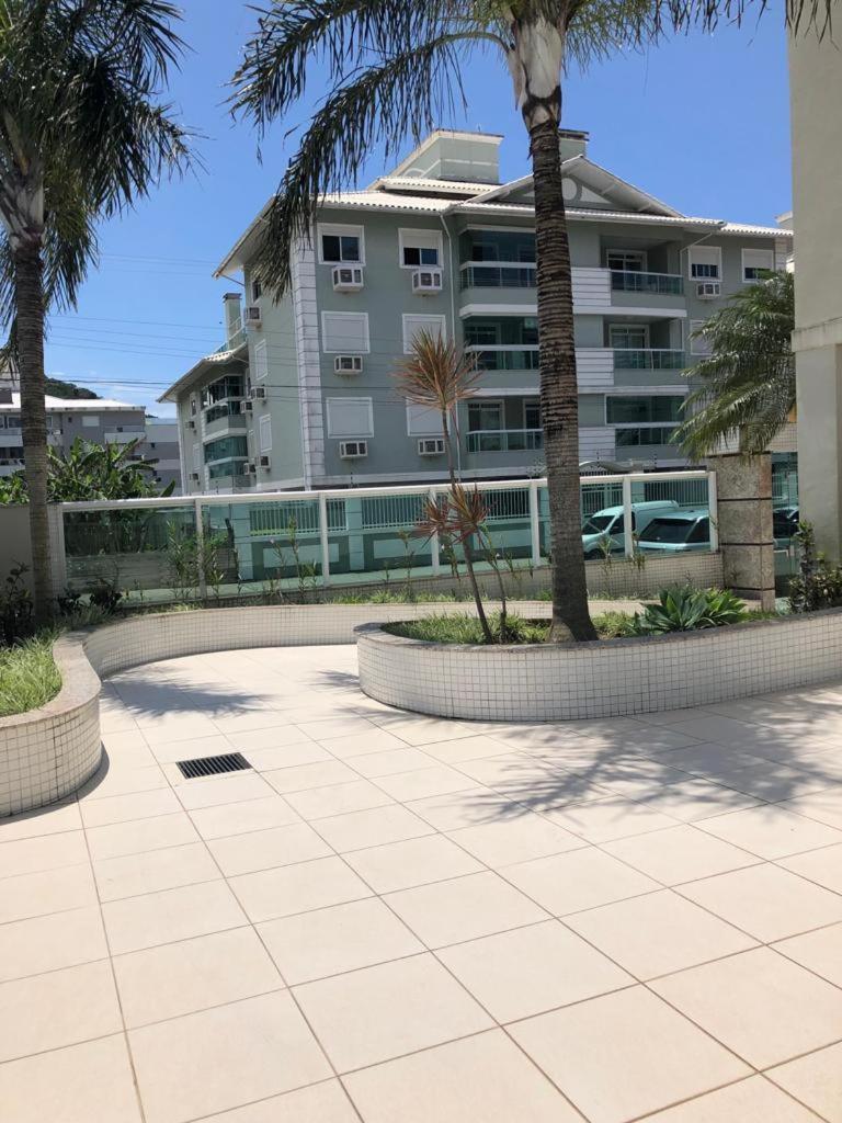 Apartamento Ravena - Praia Dos Ingleses Florianópolis Eksteriør billede